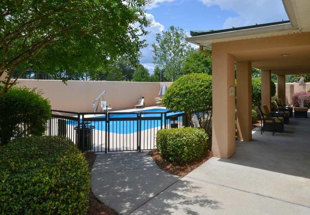 Courtyard By Marriott Columbia Northeast/Fort Jackson Area Exterior photo