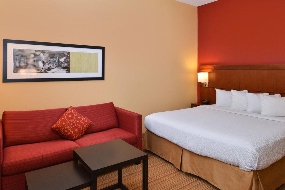 Courtyard By Marriott Columbia Northeast/Fort Jackson Area Exterior photo