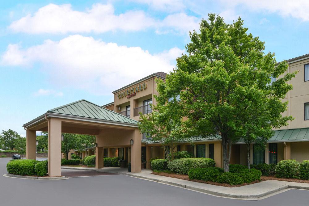Courtyard By Marriott Columbia Northeast/Fort Jackson Area Exterior photo