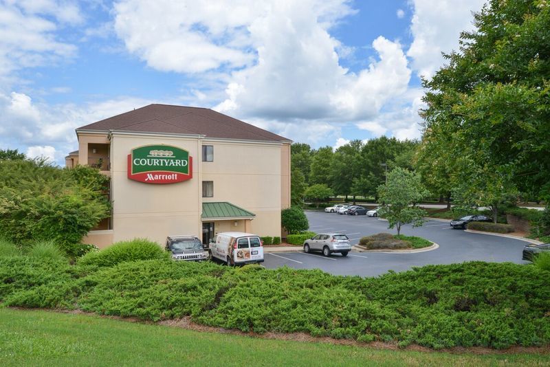 Courtyard By Marriott Columbia Northeast/Fort Jackson Area Exterior photo