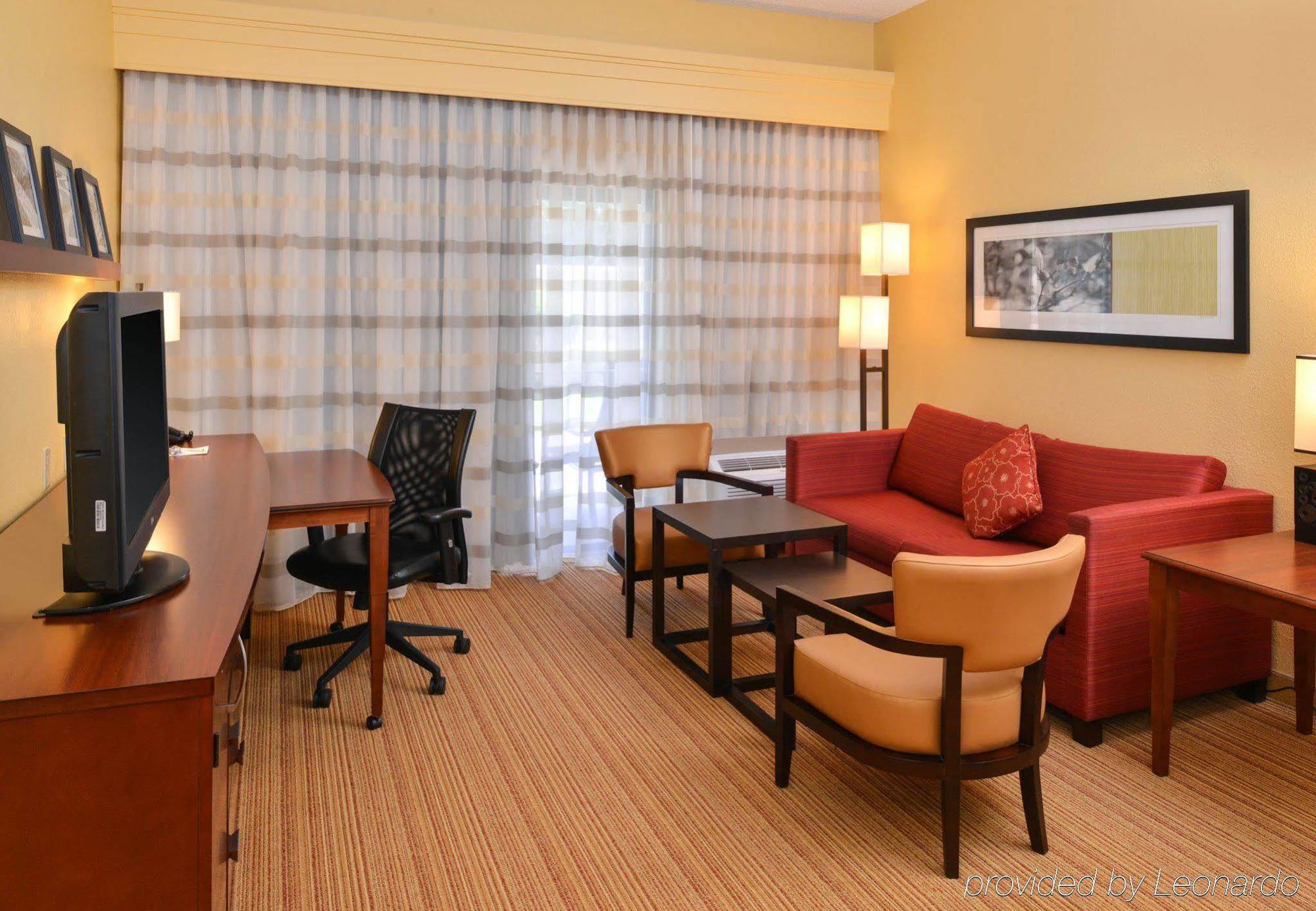 Courtyard By Marriott Columbia Northeast/Fort Jackson Area Exterior photo
