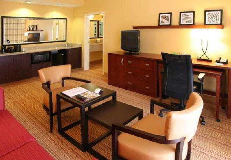 Courtyard By Marriott Columbia Northeast/Fort Jackson Area Exterior photo