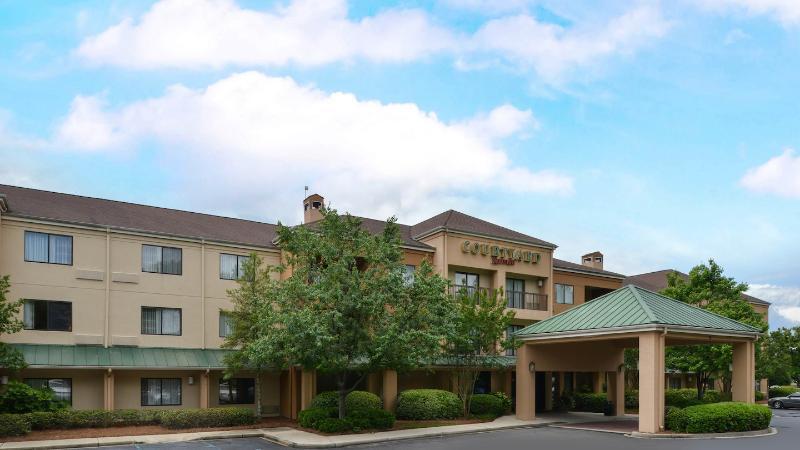 Courtyard By Marriott Columbia Northeast/Fort Jackson Area Exterior photo
