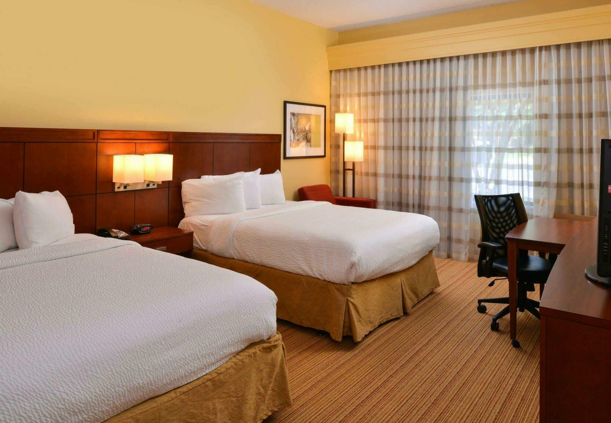 Courtyard By Marriott Columbia Northeast/Fort Jackson Area Exterior photo