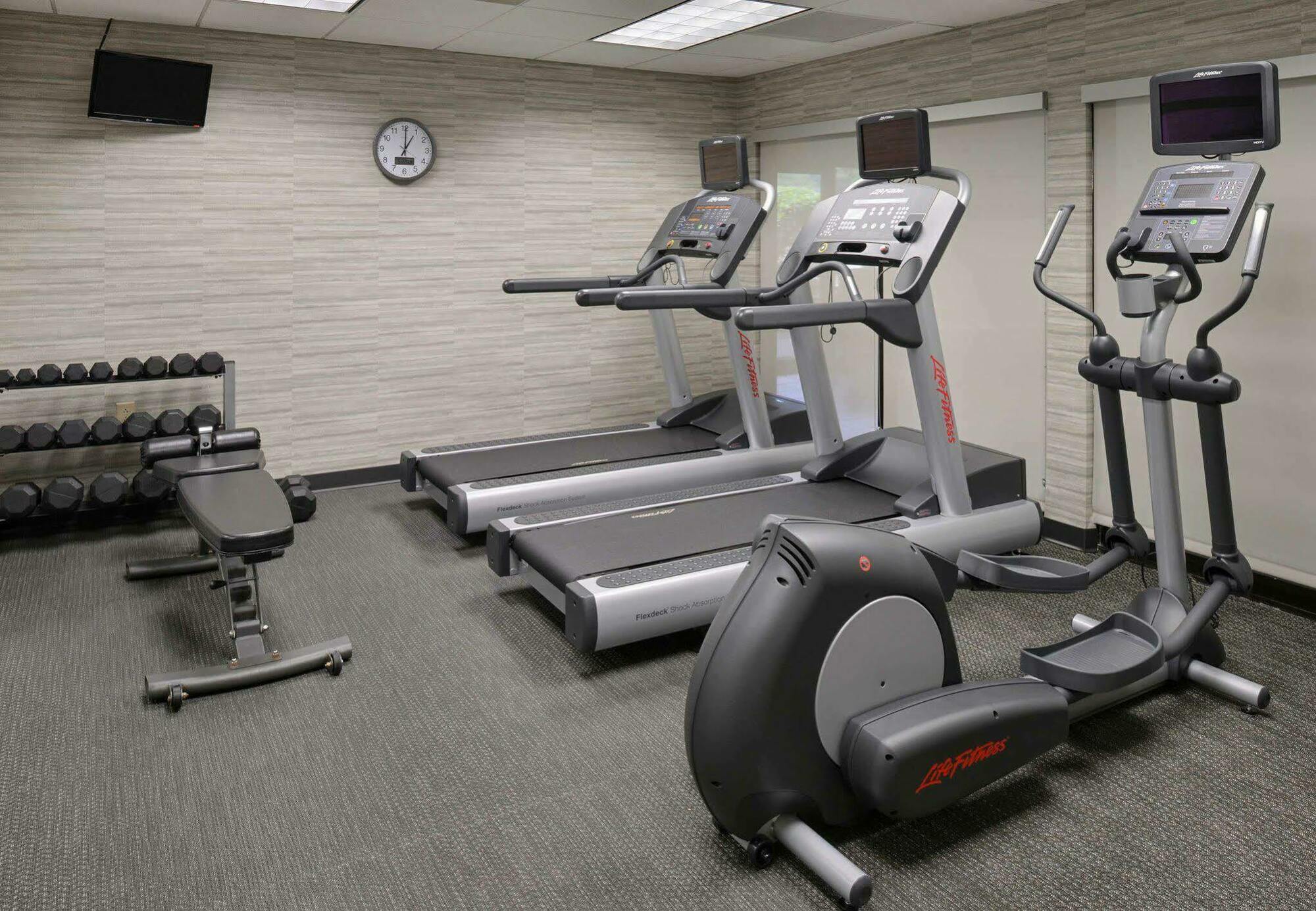 Courtyard By Marriott Columbia Northeast/Fort Jackson Area Exterior photo
